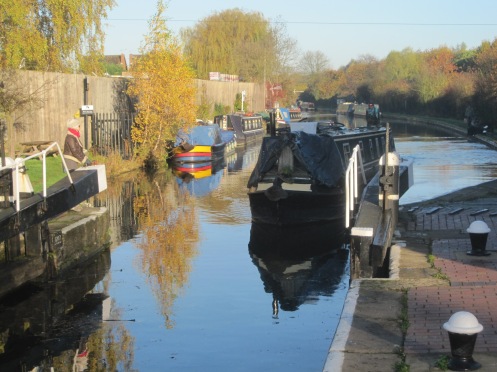 New canal abode, approaching a lock